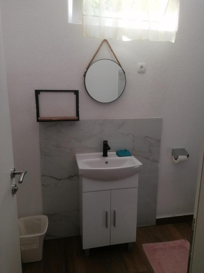 Vila Mateja Apartman Trogir Kültér fotó