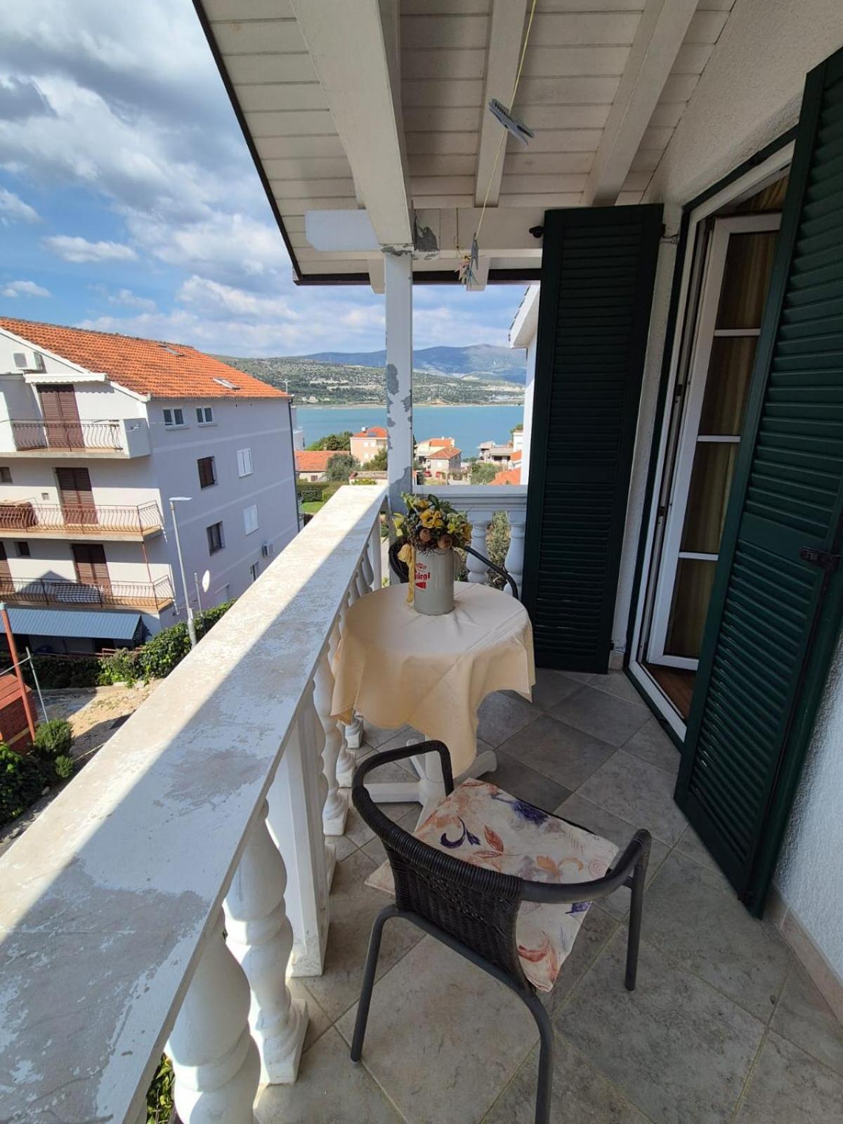 Vila Mateja Apartman Trogir Kültér fotó